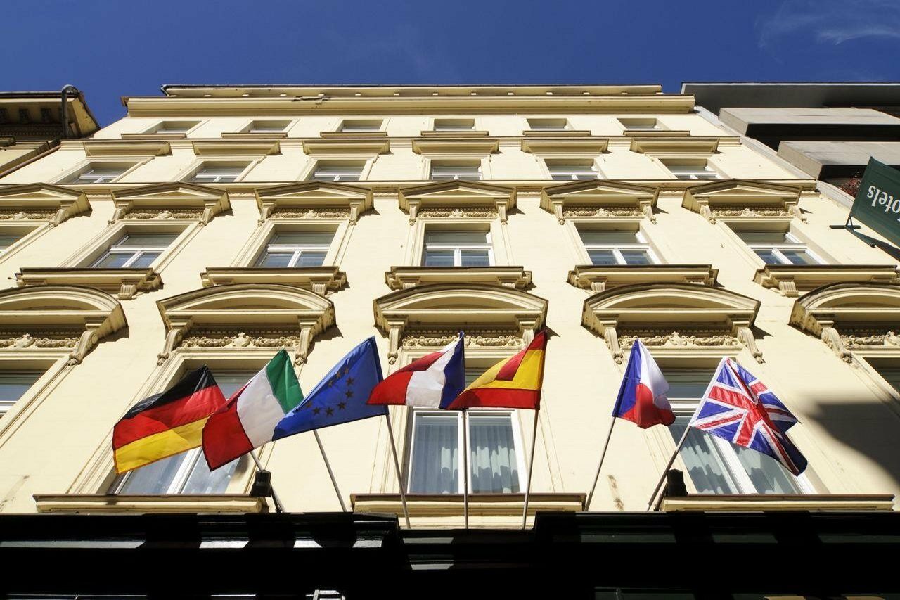 Hotel Praga 1 Eksteriør bilde